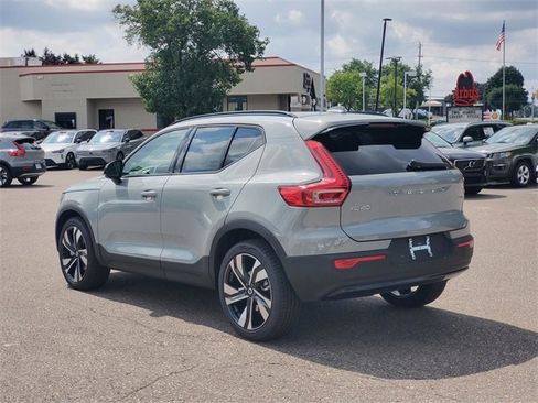 New 2026 Volvo XC40 B5 Ultra w/ Climate Package image 6