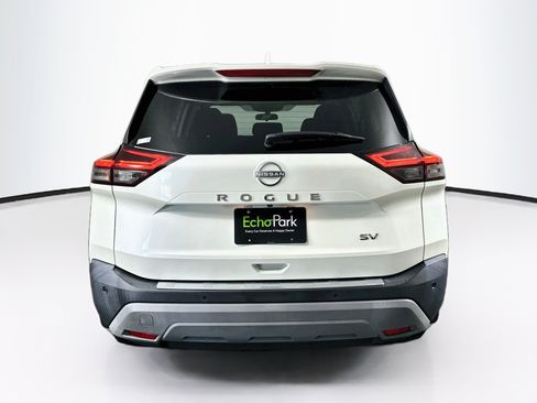 Used 2023 Nissan Rogue SV FWD image 7