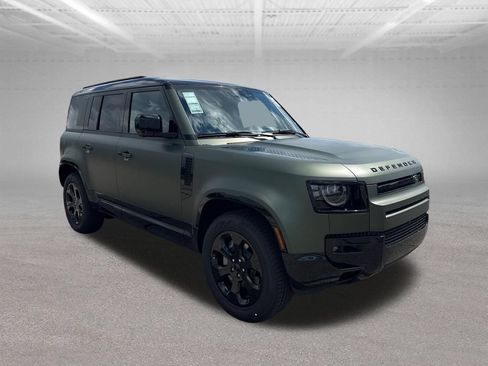New 2026 Land Rover Defender 110 X-Dynamic SE AWD/4WD image 5