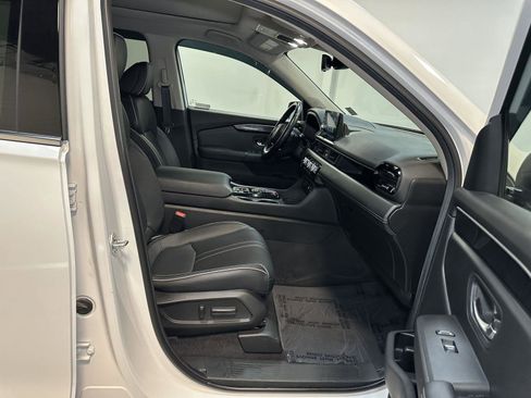 Certified 2024 Honda Pilot Elite image 39
