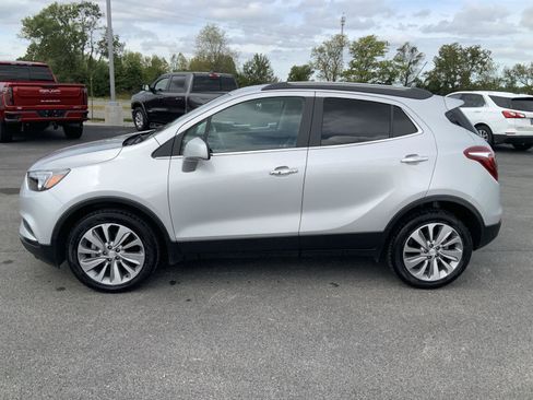 Used 2020 Buick Encore Preferred FWD image 7