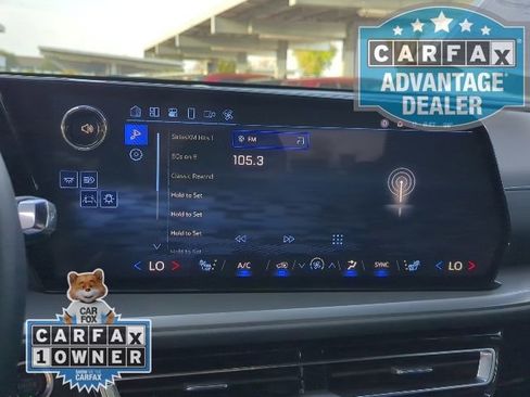 Certified 2025 Chevrolet Traverse LT w/ Driver Confidence Package image 6