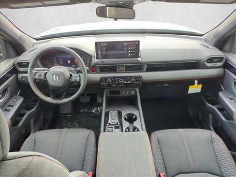 New 2026 Honda Pilot Sport image 14