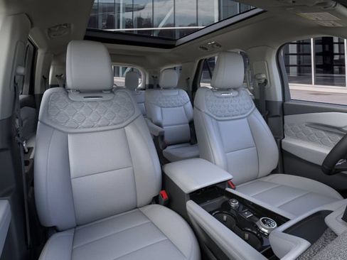 New 2026 Ford Explorer Platinum w/ LUX Leather Package AWD/4WD image 10
