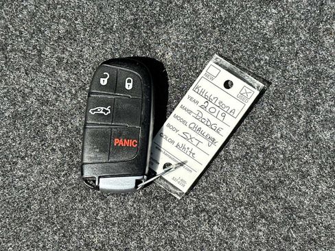 Used 2019 Dodge Challenger SXT RWD image 38