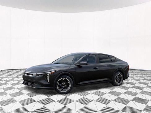 New 2026 Kia K4 EX FWD image 3