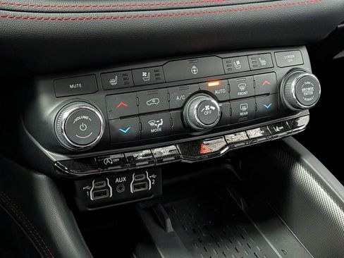 Certified 2026 Dodge Durango GT AWD/4WD image 25