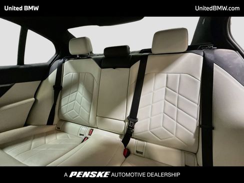 Certified 2024 BMW 530i w/ Convenience Package RWD image 20