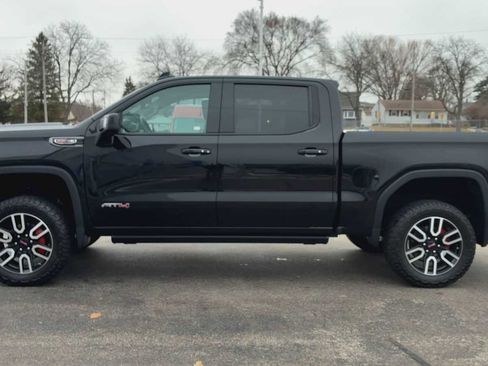 Certified 2019 GMC Sierra 1500 AT4 w/ AT4 Premium Package image 5