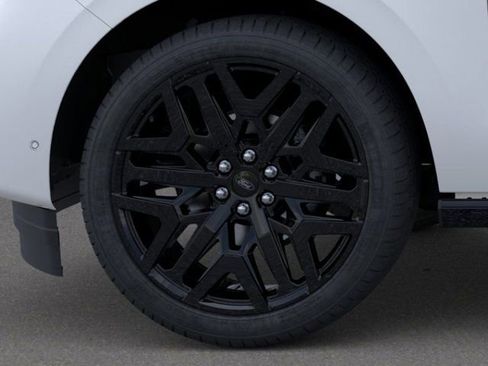 New 2026 Ford Expedition Platinum image 19