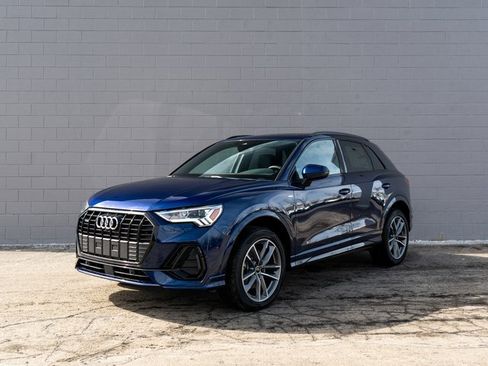New 2025 Audi Q3 2.0T Premium image 1