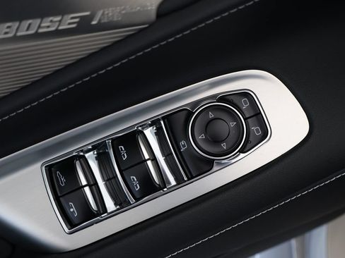 Used 2024 Chevrolet Corvette Stingray Preferred Conv w/ Battery Protection Package RWD image 23