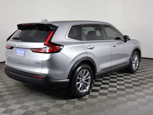 Used 2023 Honda CR-V EX-L image 6