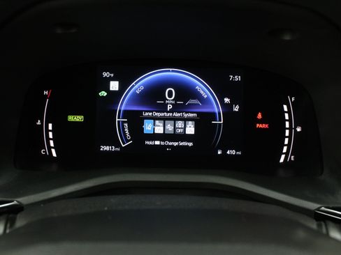 Used 2025 Toyota Camry LE FWD image 37