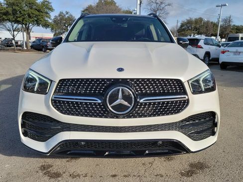 Used 2023 Mercedes-Benz GLE 450 4MATIC image 2
