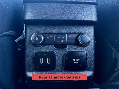 Used 2017 Ford Explorer Limited image 31