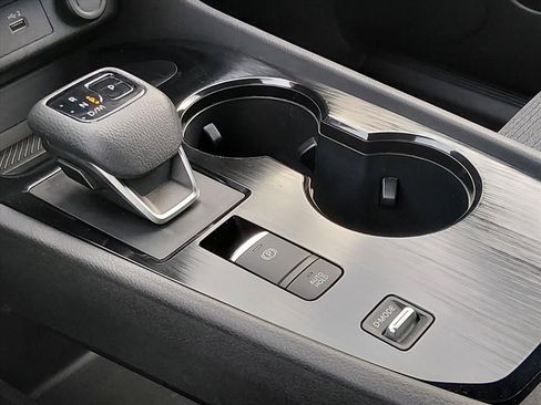 Certified 2023 Nissan Rogue SV FWD image 20