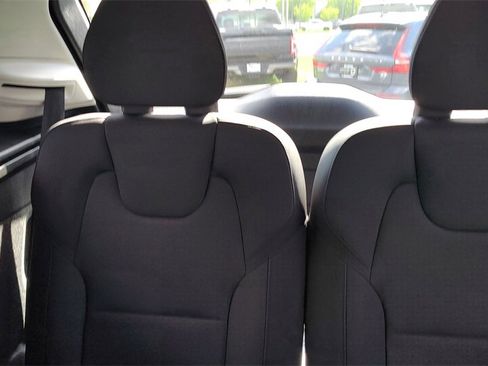 New 2026 Volvo XC90 B6 Plus image 30