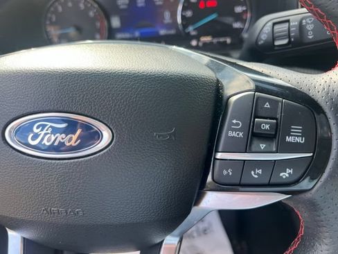 Used 2023 Ford Explorer ST-Line w/ Class IV Trailer Tow Package AWD/4WD image 29