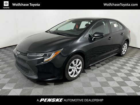 Used 2020 Toyota Corolla LE image 1