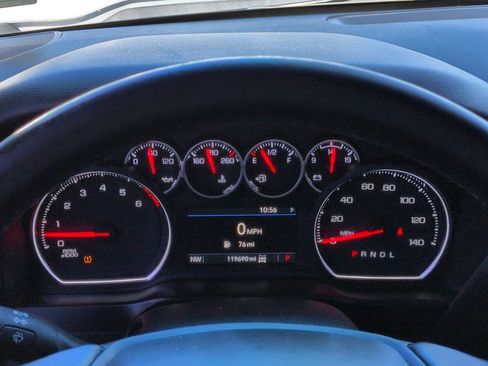 Used 2021 Chevrolet Silverado 1500 LT Trail Boss image 26