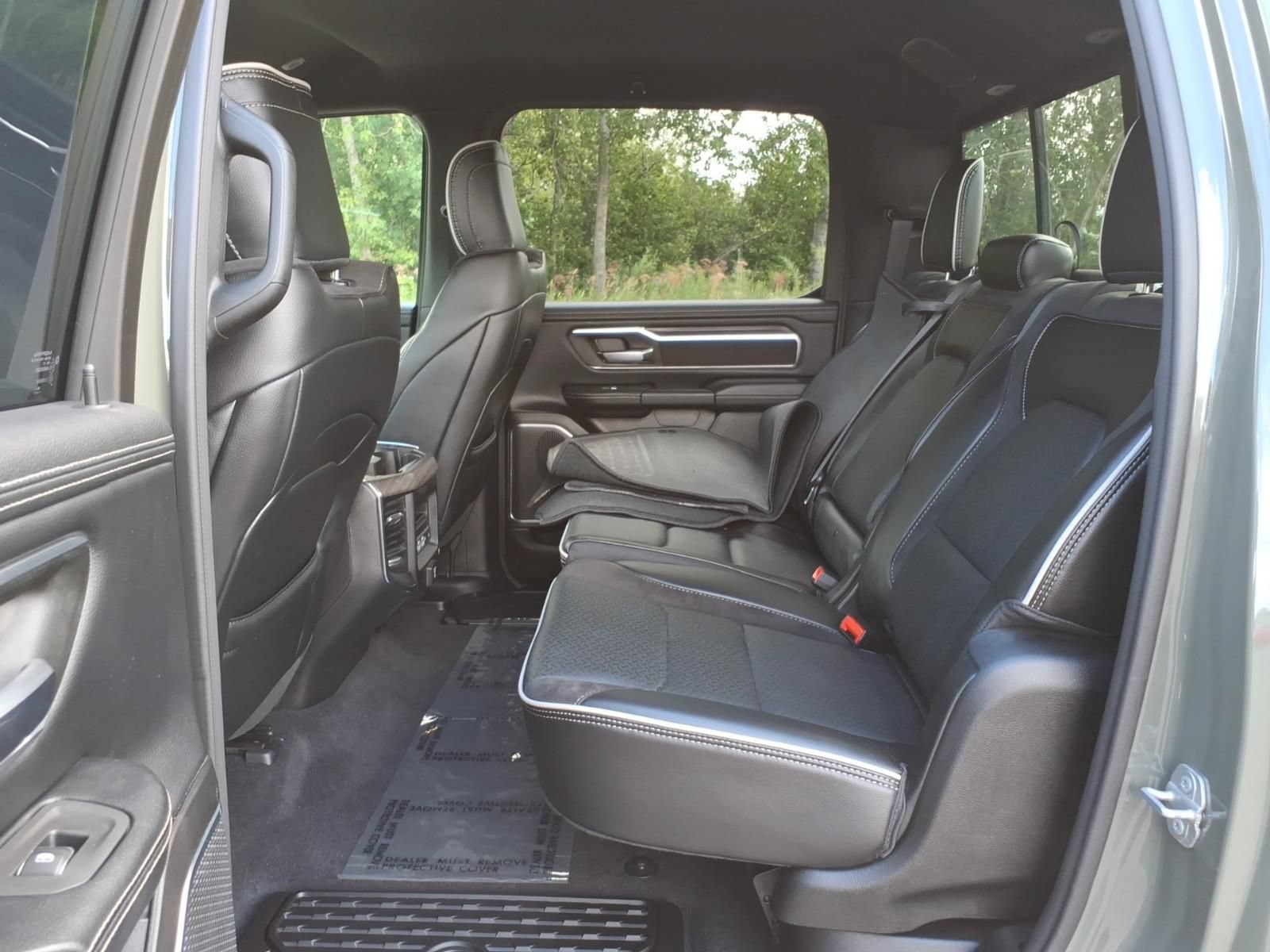 Used 2026 RAM 1500 Laramie AWD/4WD image 17