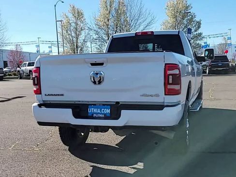 Used 2024 RAM 2500 Laramie AWD/4WD image 7