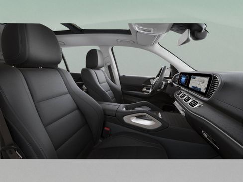 Certified 2026 Mercedes-Benz GLS 450 4MATIC image 40