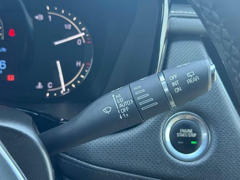 Used 2018 Cadillac XT5 AWD image 22