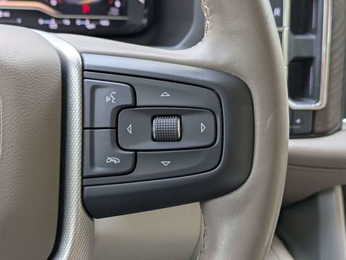Used 2023 GMC Yukon Denali AWD/4WD image 28