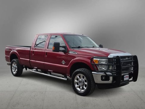 Used 2014 Ford F350 Lariat w/ Lariat Interior Package AWD/4WD image 2