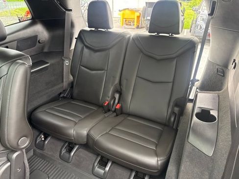 Certified 2023 Cadillac XT6 Premium Luxury w/ Technology Package AWD/4WD image 29