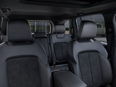 New 2026 Jeep Grand Cherokee Altitude RWD image 26