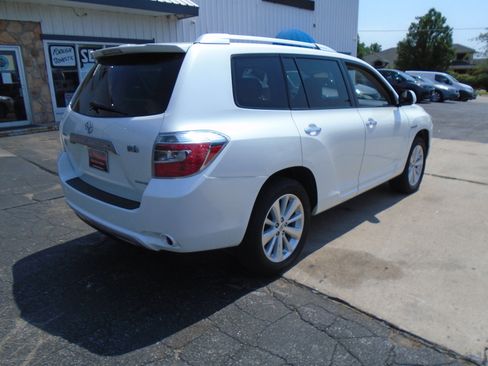Used 2008 Toyota Highlander Limited AWD/4WD image 2