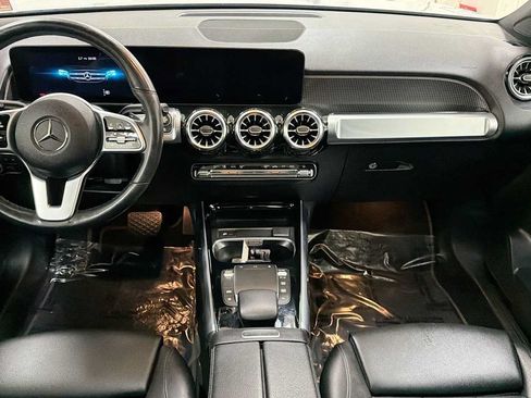 Used 2022 Mercedes-Benz GLB 250 4MATIC image 26