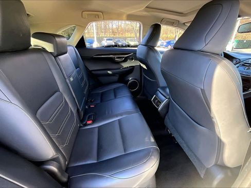 Used 2015 Lexus NX 300h AWD w/ Luxury Package image 21