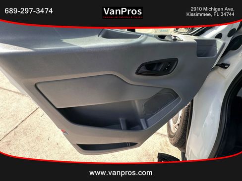 Used 2015 Ford Transit 250 Low Roof image 8