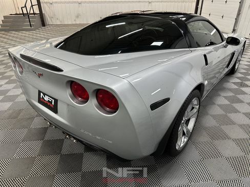 Used 2012 Chevrolet Corvette Grand Sport w/ 3LT Preferred Equipment Group RWD image 8