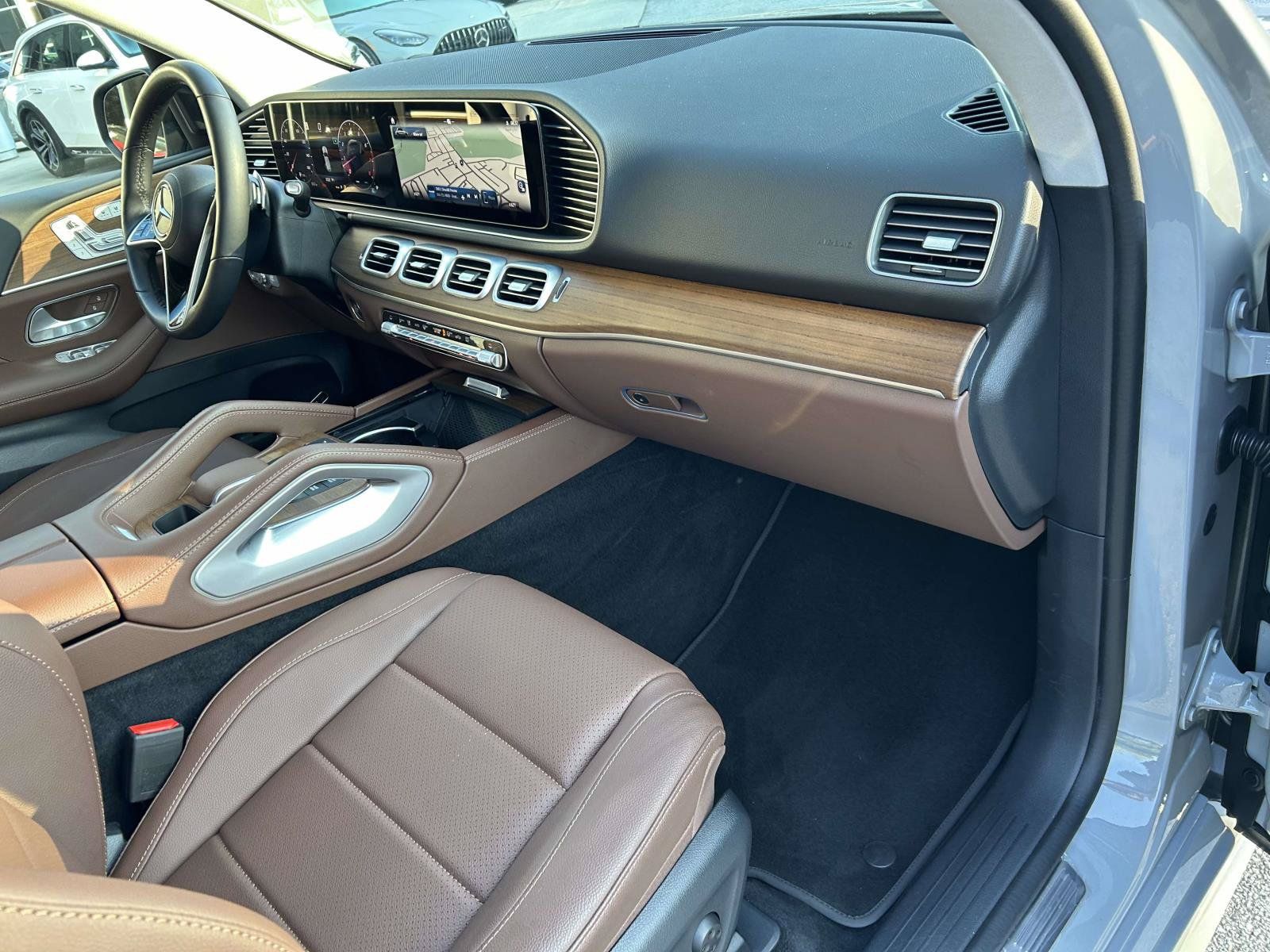 Certified 2025 Mercedes-Benz GLE 350 4MATIC image 47