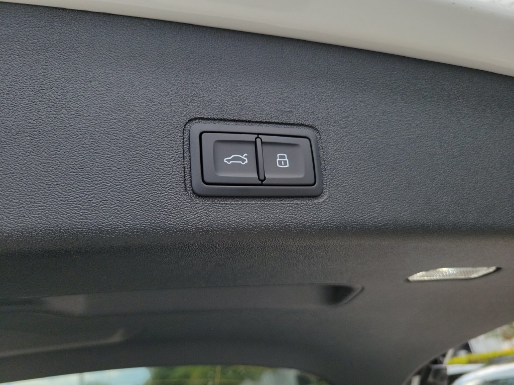 New 2026 Audi Q3 quattro 2.0T AWD/4WD image 31