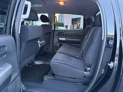 Used 2010 Toyota Tundra 4x4 CrewMax image 13