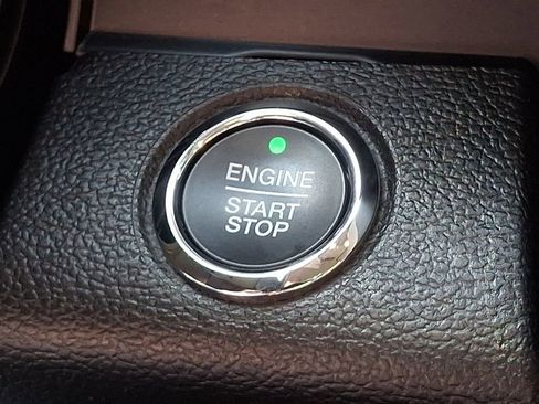 Used 2020 Ford F250 Lariat AWD/4WD image 25