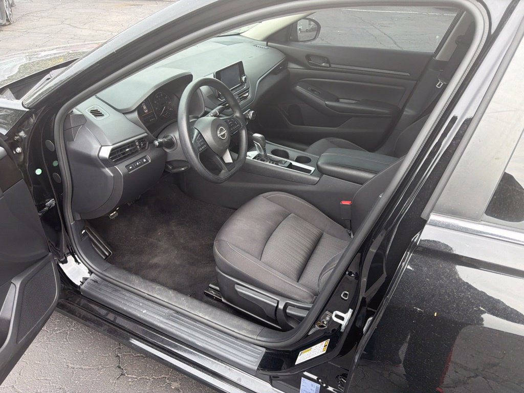 Used 2023 Nissan Altima 2.5 S FWD image 10