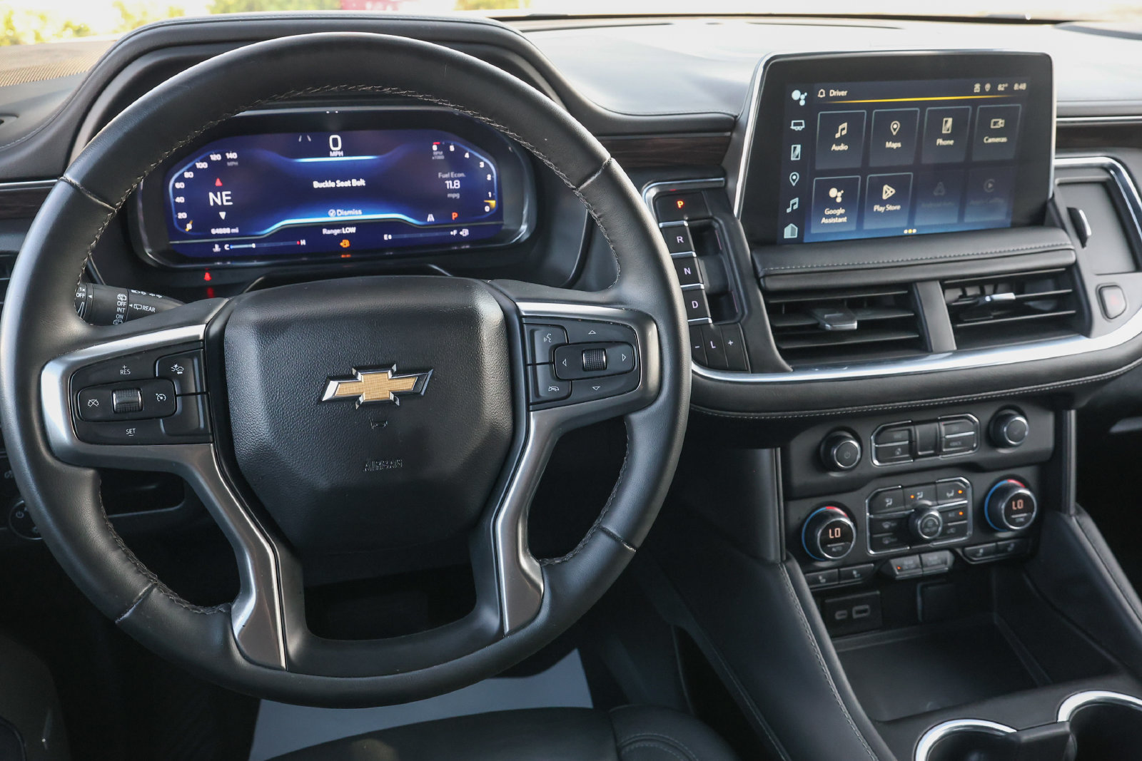 Used 2024 Chevrolet Tahoe LT RWD image 16