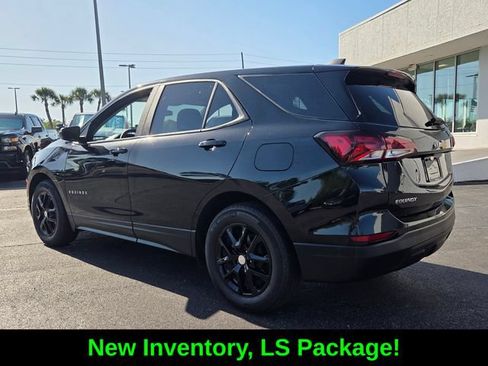 Used 2023 Chevrolet Equinox LS w/ LS Convenience Package FWD image 5