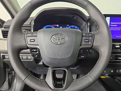 New 2026 Toyota Camry XLE FWD image 21
