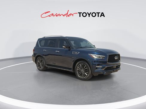 Used 2021 INFINITI QX80 Premium Select RWD image 2