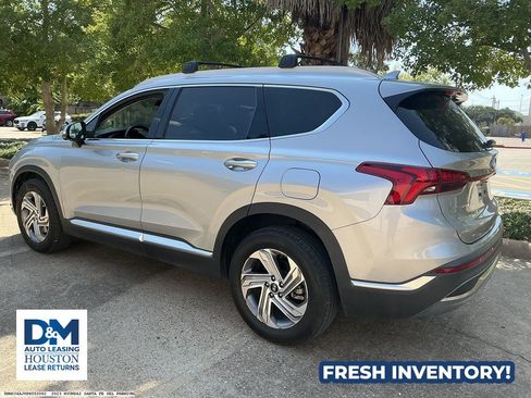 Used 2023 Hyundai Santa Fe SEL w/ Premium Package FWD image 4