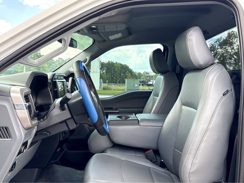 Used 2023 Ford F150 XL image 9