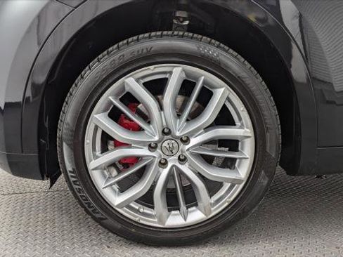 Used 2022 Maserati Levante GT image 30
